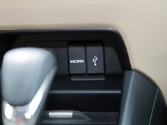2013款 1.8L CVT 豪华版 6座