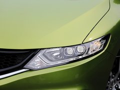 2013款 1.8L CVT 豪华版 6座