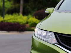 2013款 1.8L CVT 豪华版 6座