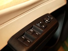 2013款 1.8L CVT 豪华版 6座