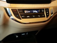 2013款 1.8L CVT 豪华版 6座