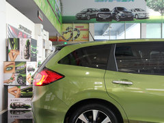 2013款 1.8L CVT 豪华版 6座