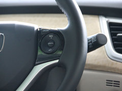 2013款 1.8L CVT 豪华版 6座