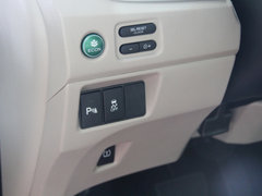 杰德 2013款 1.8L CVT 豪华版 6座