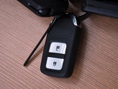 2013款 1.8L CVT 豪华版 6座
