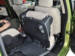 2013款 1.8L CVT 豪华版 6座