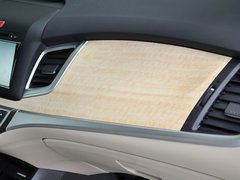 2013款 1.8L CVT 豪华版 6座