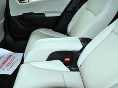 2013款 1.8L CVT 豪华版 6座