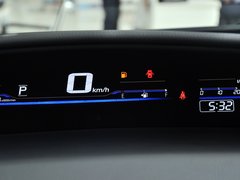 2013款 1.8L CVT 豪华版 6座