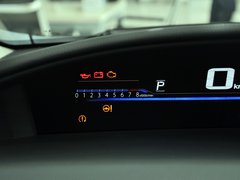 2013款 1.8L CVT 豪华版 6座