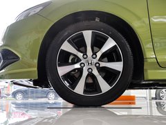 2013款 1.8L CVT 豪华版 6座