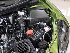 2013款 1.8L CVT 豪华版 6座