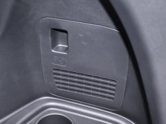 2013款 1.8L CVT 豪华版 6座