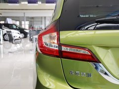 2013款 1.8L CVT 豪华版 6座