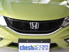 2013款 1.8L CVT 豪华版 6座