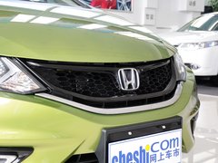 2013款 1.8L CVT 豪华版 6座