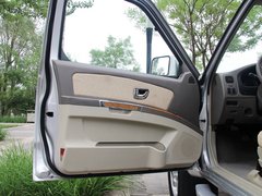 2013款 2.5T 手動(dòng) 四驅(qū)豪華版