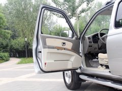2013款 2.5T 手動(dòng) 四驅(qū)豪華版