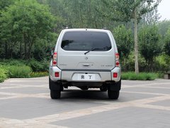 2013款 2.5T 手動(dòng) 四驅(qū)豪華版