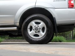 2013款 2.5T 手動(dòng) 四驅(qū)豪華版