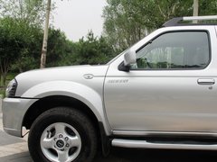 2013款 2.5T 手動(dòng) 四驅(qū)豪華版