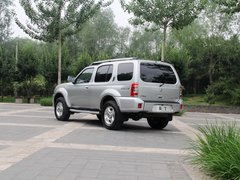2013款 2.5T 手動(dòng) 四驅(qū)豪華版