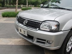 2013款 2.5T 手動 四驅(qū)豪華版