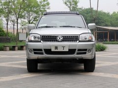 2013款 2.5T 手動 四驅(qū)豪華版