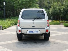 2013款 2.5T 手動 四驅(qū)豪華版