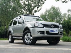 2013款 2.5T 手動 四驅(qū)豪華版