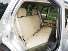 2013款 2.5T 手動 四驅(qū)豪華版
