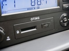 2013款 2.5T 手動 四驅(qū)豪華版