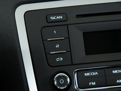 2014款 1.6L 手动 逸杰版