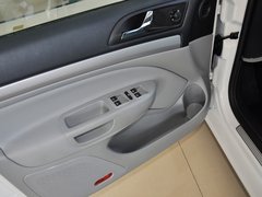 2014款 1.6L 手动 逸俊版