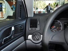2014款 1.6L 手动 逸俊版
