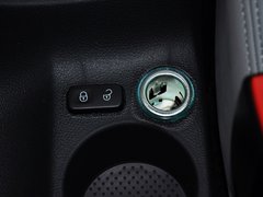 2014款 1.6L 手动 逸俊版