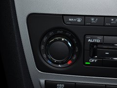 2014款 1.6L 手动 逸俊版