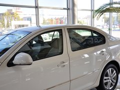 2014款 1.6L 手动 逸俊版