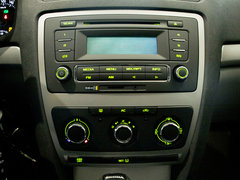 2014款 1.6L 自动 逸杰版