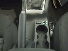 2014款 1.6L 自动 逸杰版
