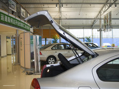 2014款 1.6L 自动 逸杰版