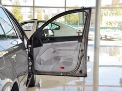 2014款 1.6L 自动 逸杰版