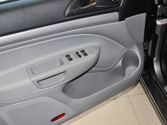 2014款 1.6L 自动 逸杰版