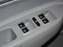 2014款 1.6L 自动 逸杰版