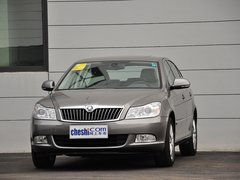 2014款 1.6L 自动 逸俊版