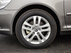 2014款 1.6L 自动 逸俊版