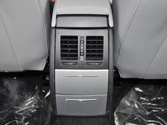 2014款 1.6L 自动 逸俊版