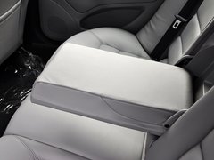 2014款 1.6L 自动 逸俊版