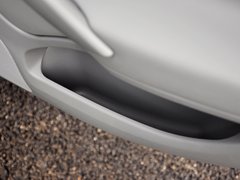 2014款 1.6L 自动 逸俊版