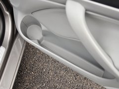 2014款 1.6L 自动 逸俊版